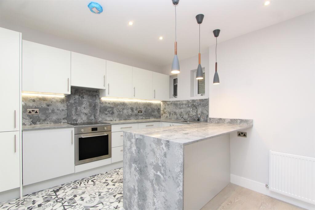 Main image of property: Alexandra Park Road, Muswell Hill, N10