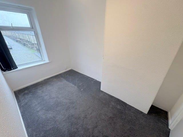 House in Blackburn - View 4