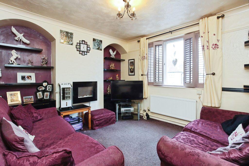 House in Tunbridge Wells, Southborough - View 5