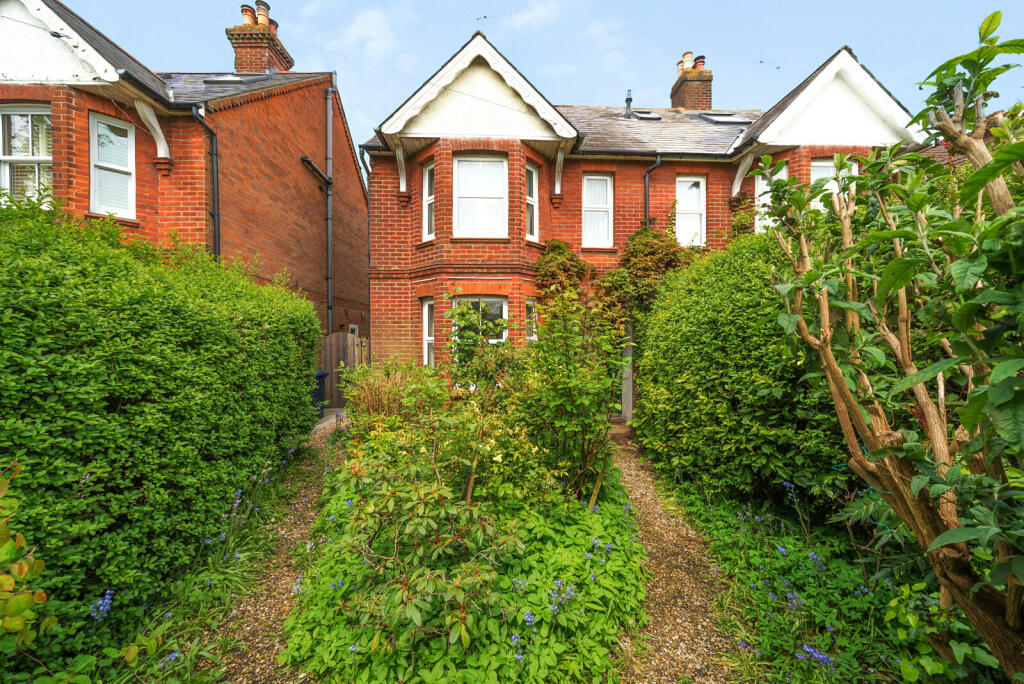 Ridgway Road, Farnham, GU9, Farnham