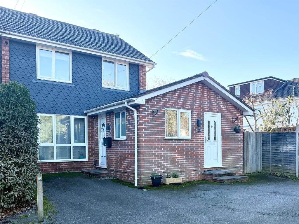 Main image of property: Lawson Close, Swanwick, Southampton