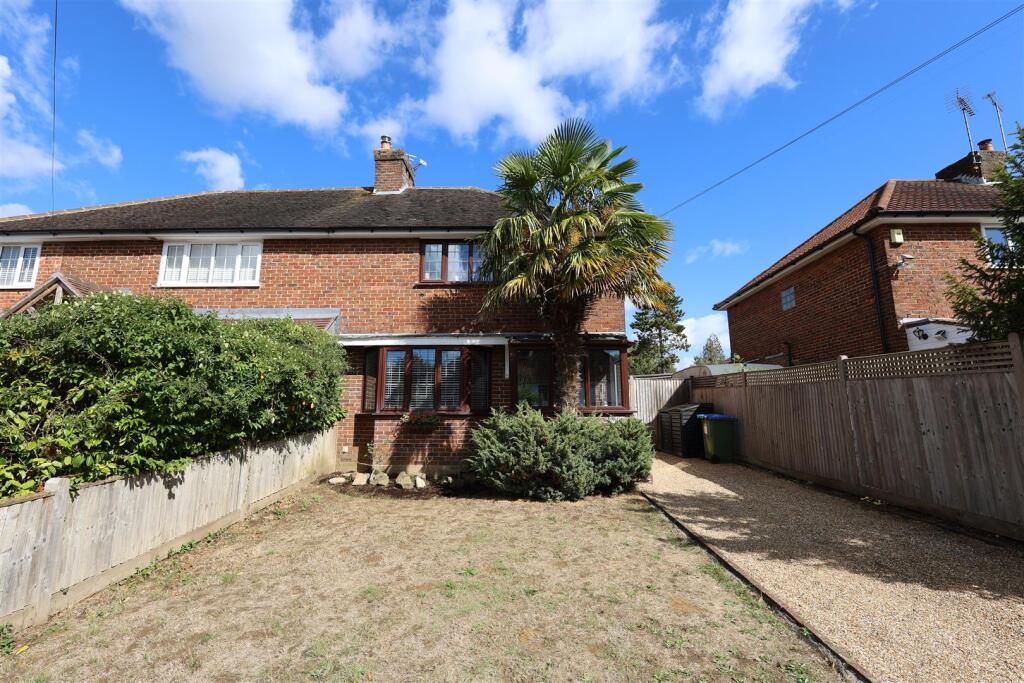 House in Sevenoaks, Bessels Green, Chevening