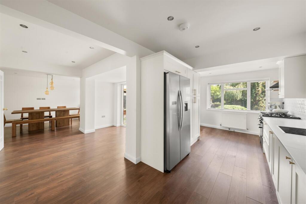 House in Southall - View 5