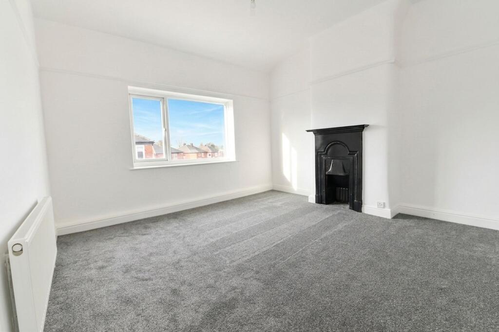 House in Salford, Greater Manchester - More