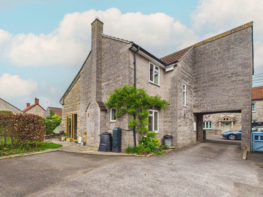 Langport Road, Somerton photo 2