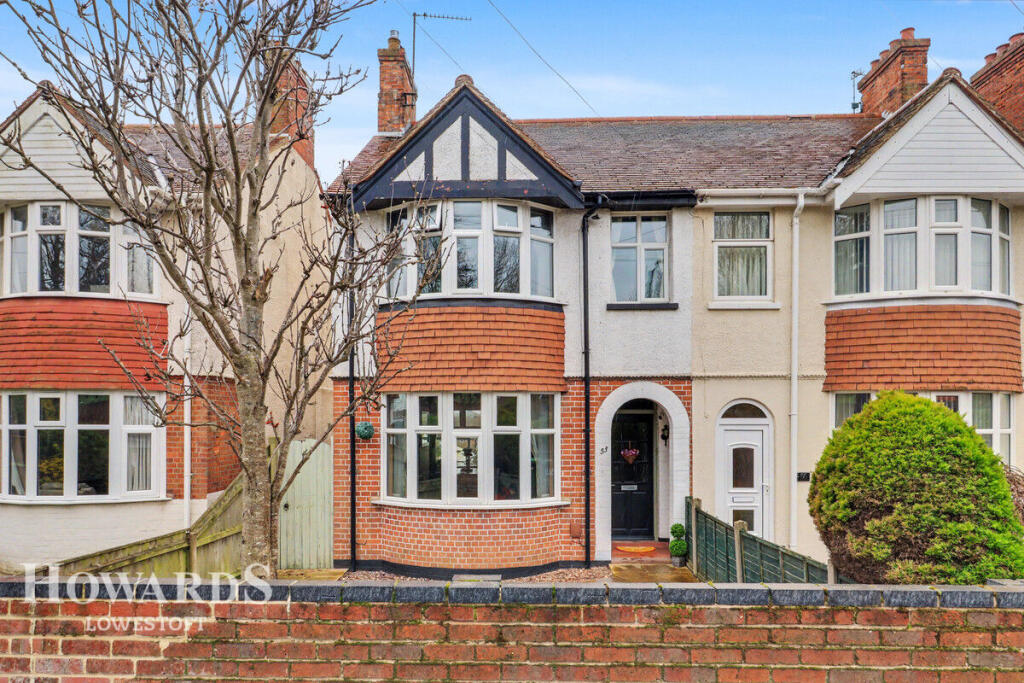 Main image of property: Oulton Road, Lowestoft