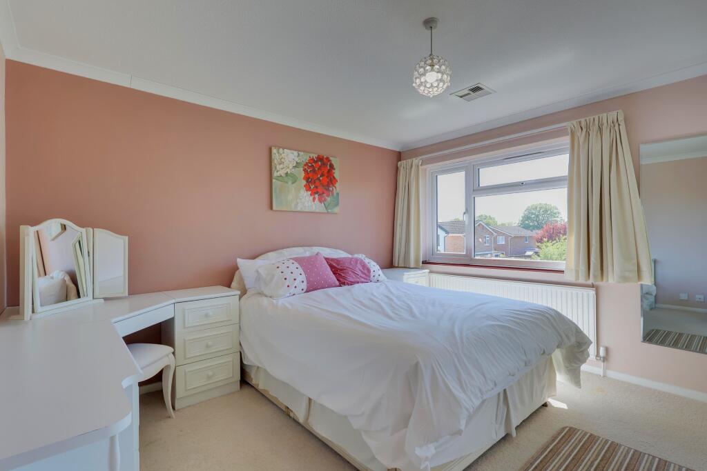 Three Acres, Denmead photo 4