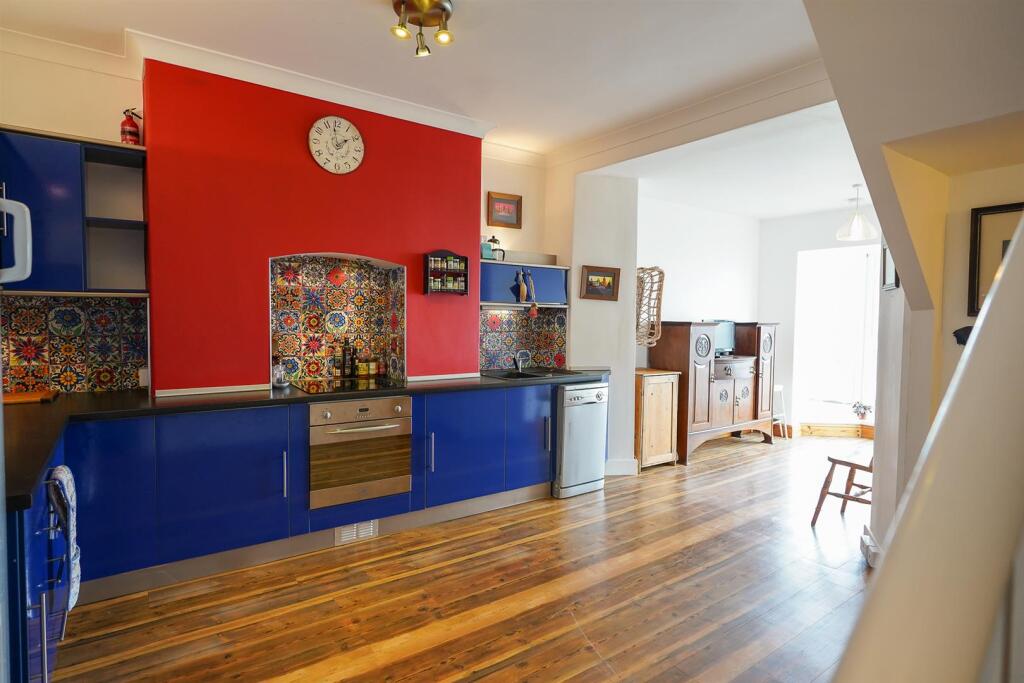 House in Swansea - View 5