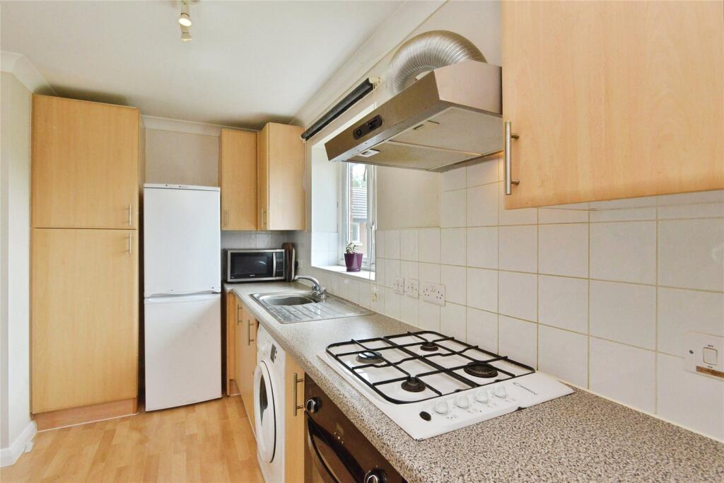 Apartment in Milton Keynes, Campbell Park - View 5