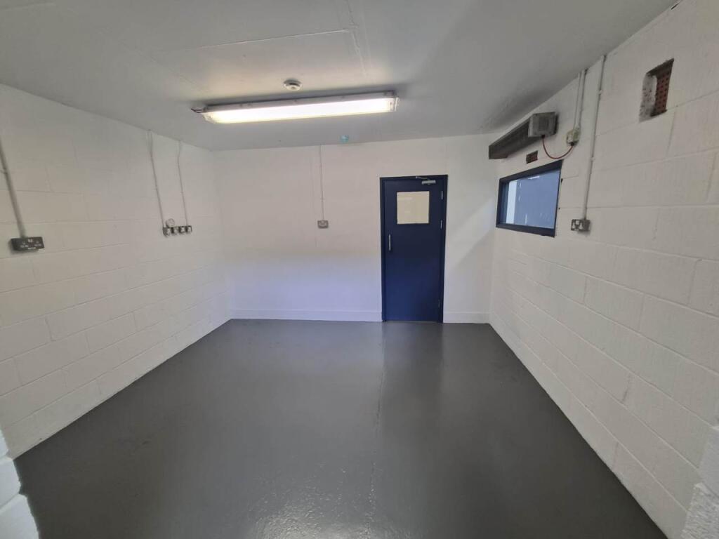unit 3 saxon way (4)