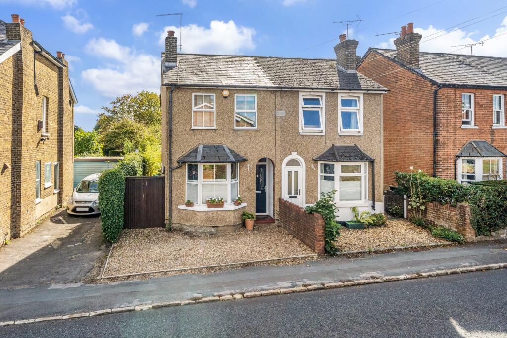 House in Slough, Burnham