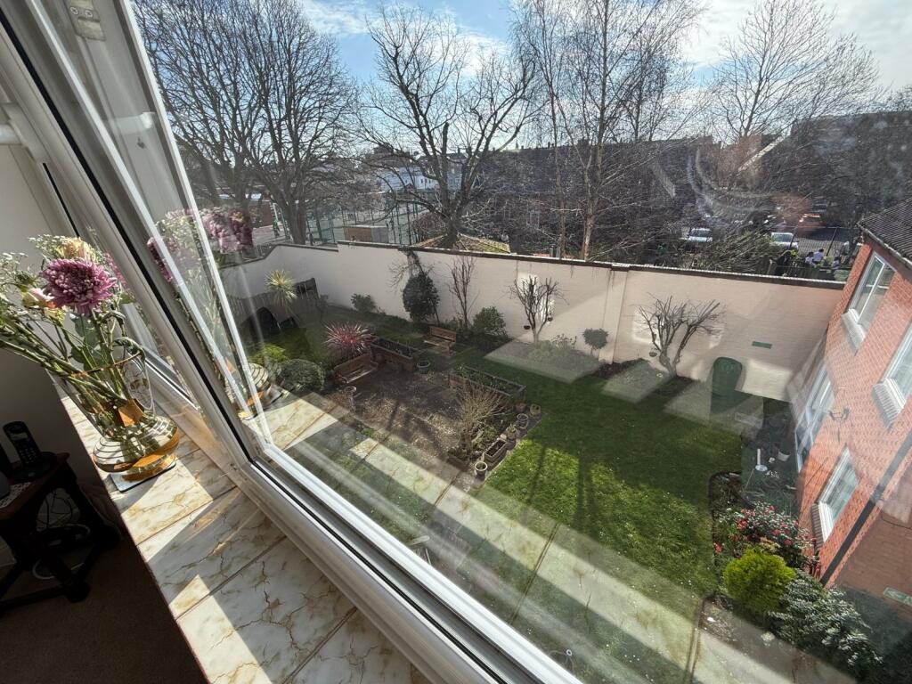 Cottage Grove, Southsea, Hampshire, PO5 - View 2