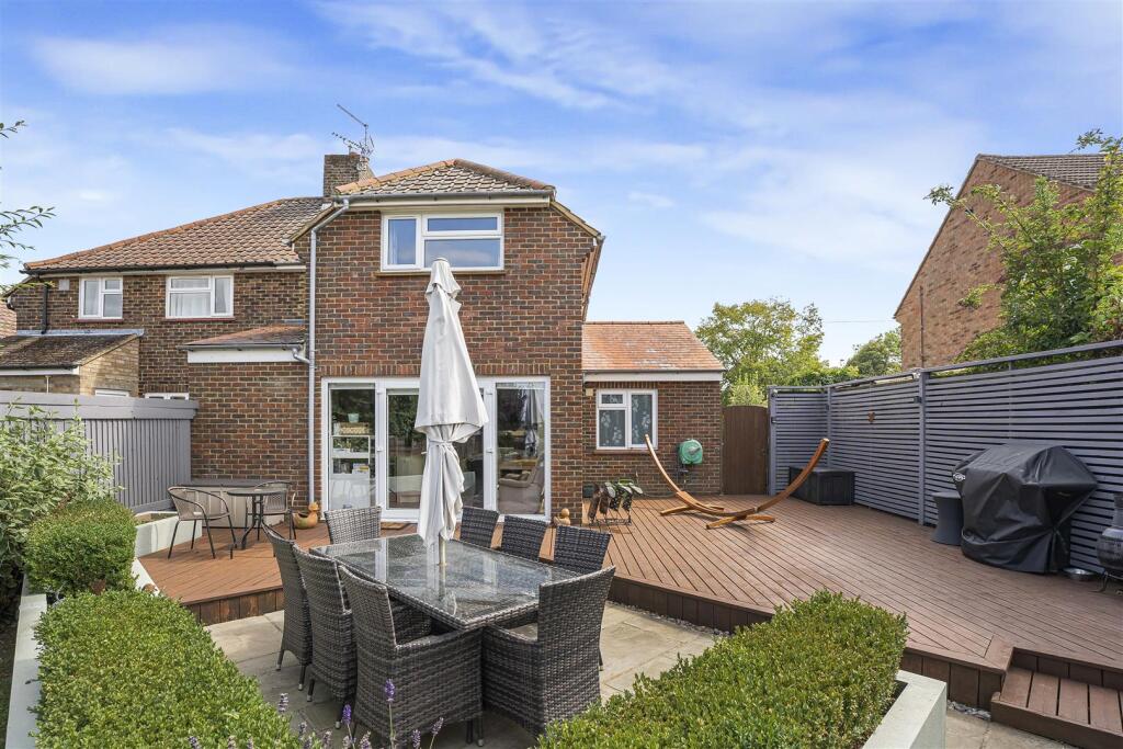 Additional image 26 of Two Oaks Drive, Welwyn