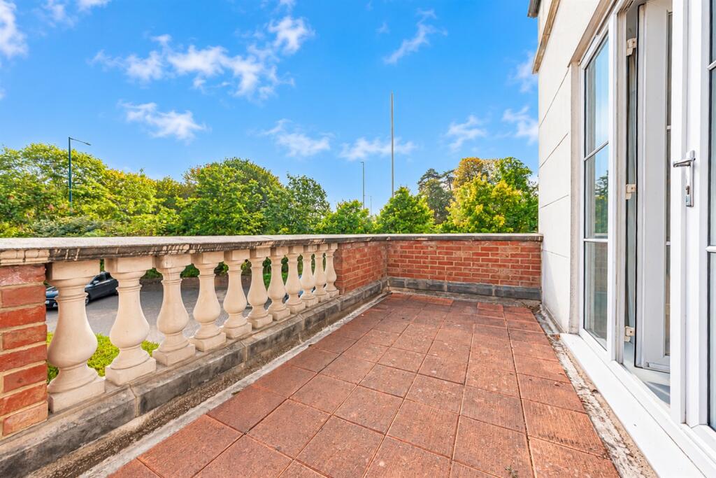 Property photo 8
