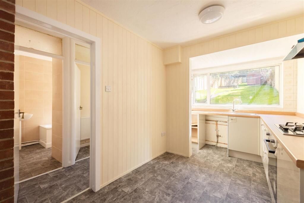 House in Tonbridge - View 4