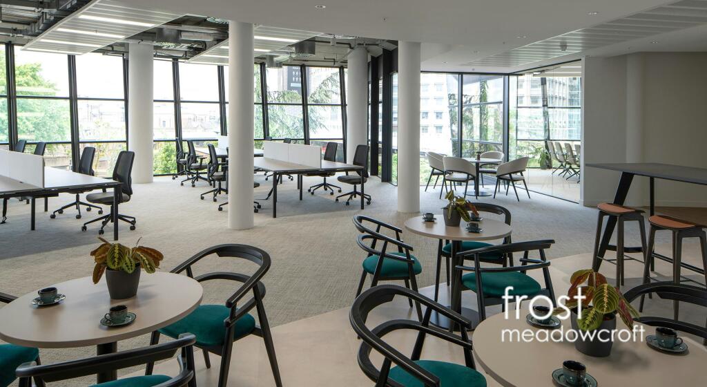 The Ark Hammersmith W6 office to let west London 3f fout6.jpg