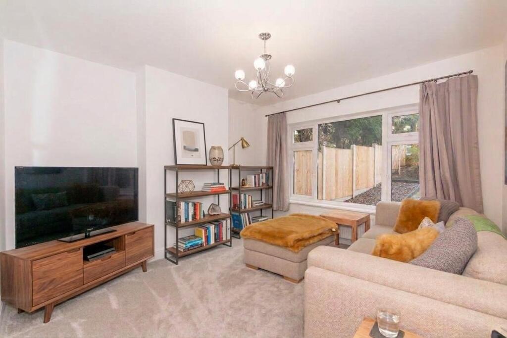 House in Trafford, Greater Manchester - View 2