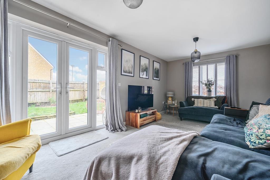 Magdalene Close, South Marston,  Swindon, SN3 photo 4