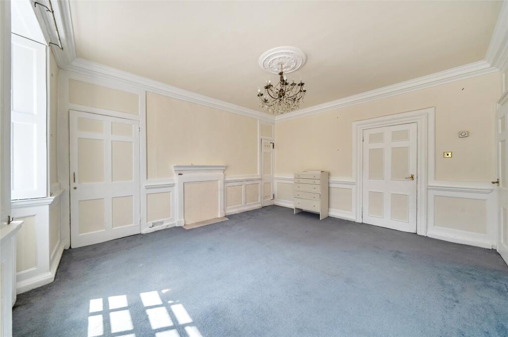 Apartment in Bath - View 3