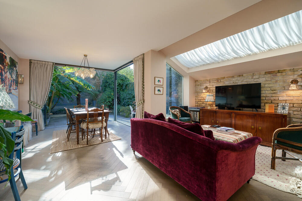 2-bed flat on Plympton Road, London, NW6, £875,000