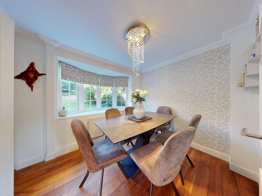 House in Tonbridge and Malling, Leybourne - View 2
