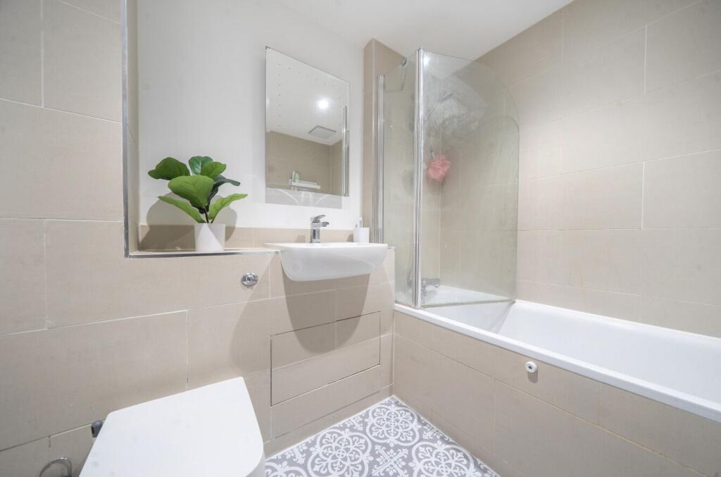 Apartment in Lewes - More
