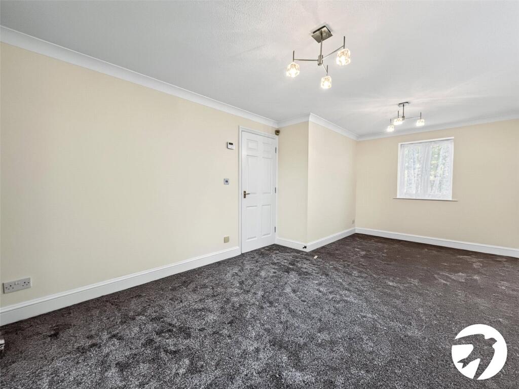 Apartment in Rochester - View 5