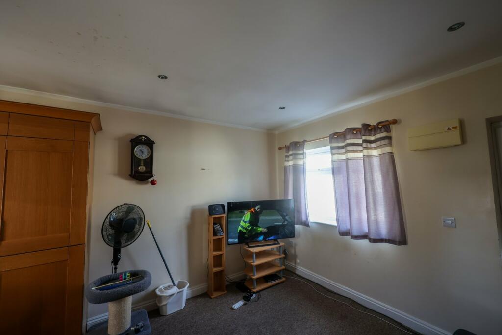East Hill, St Austell, PL25 - More