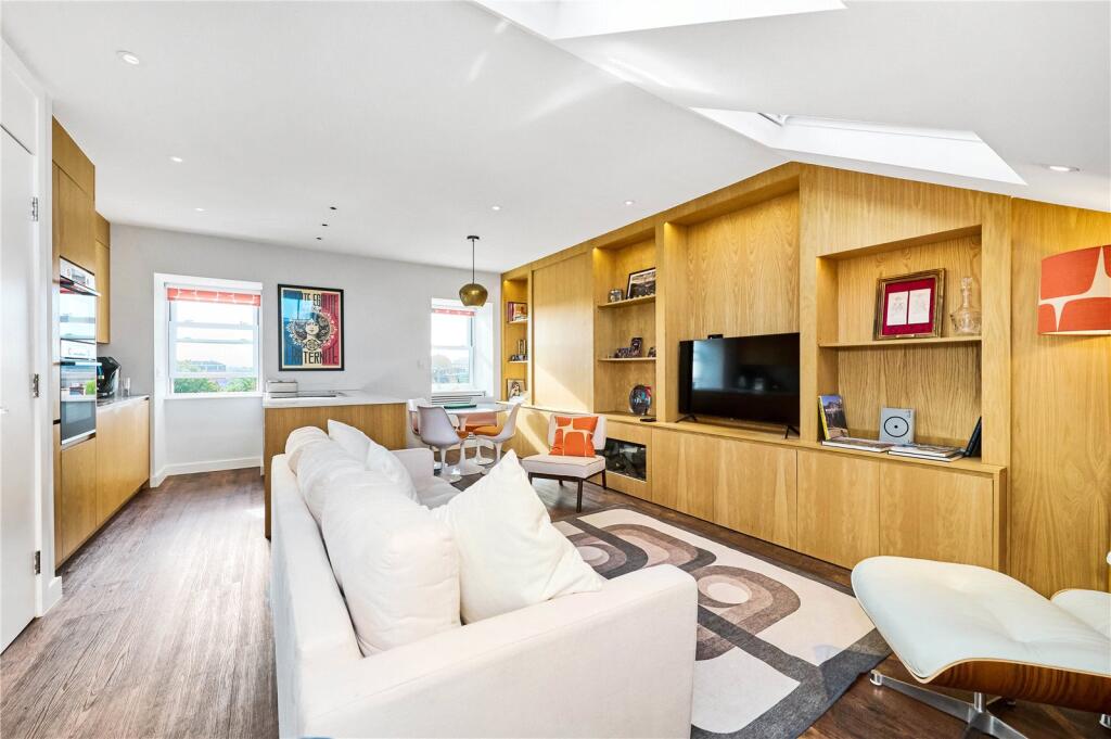 Main image of property: 19-24 Alwyne Mansions, Alwyne Road, Wimbledon, London, SW19