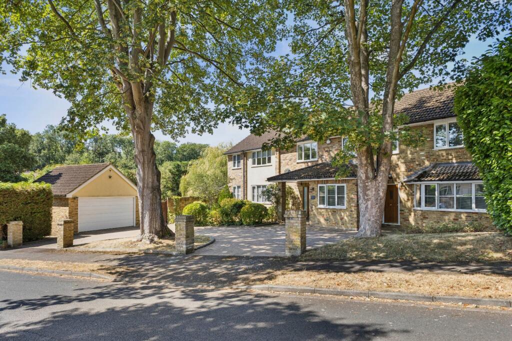 Main image of property: The Climb, Rickmansworth, Hertfordshire, WD3