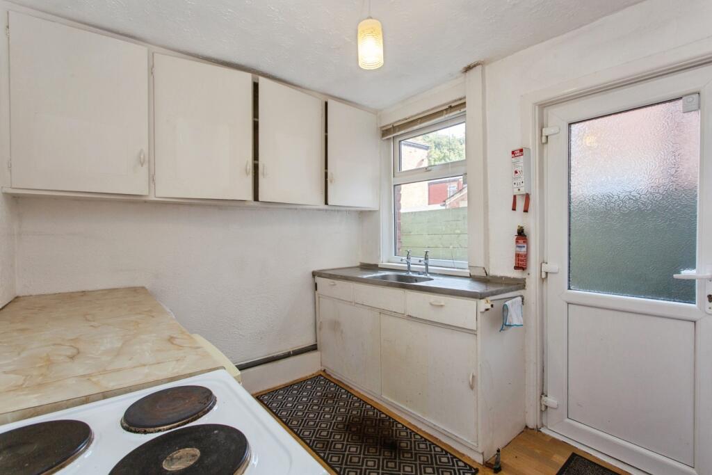 House in Preston, Walton-le-Dale - View 4