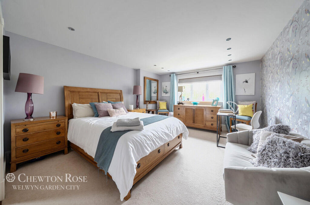 Additional image 13 of Sevenacres, Welwyn