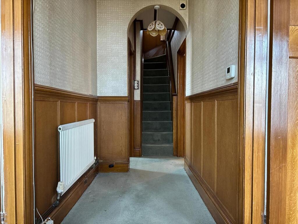 House in Swansea, Pembrey and Burry Port Town - View 3