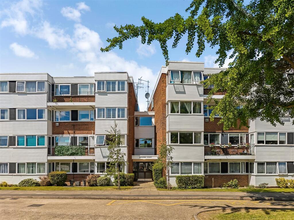 Main image of property: Bourne Court, New Wanstead, Wanstead, E11