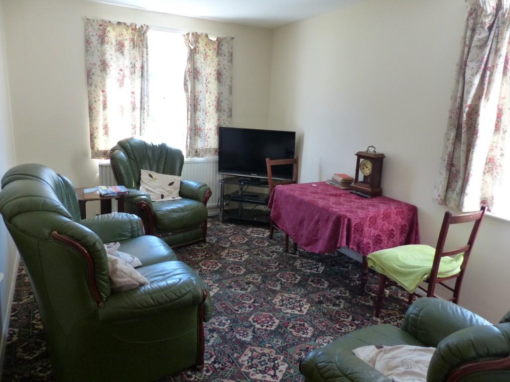 9 Henmore Place photo 3