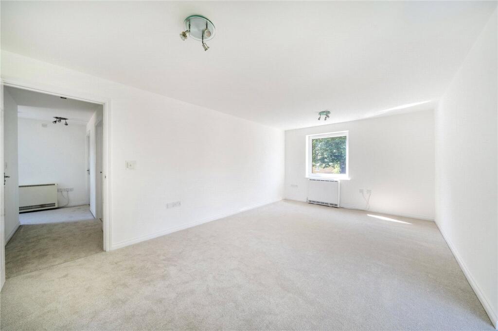 Apartment in Dartford, Heath Side, Joydens Wood - View 5