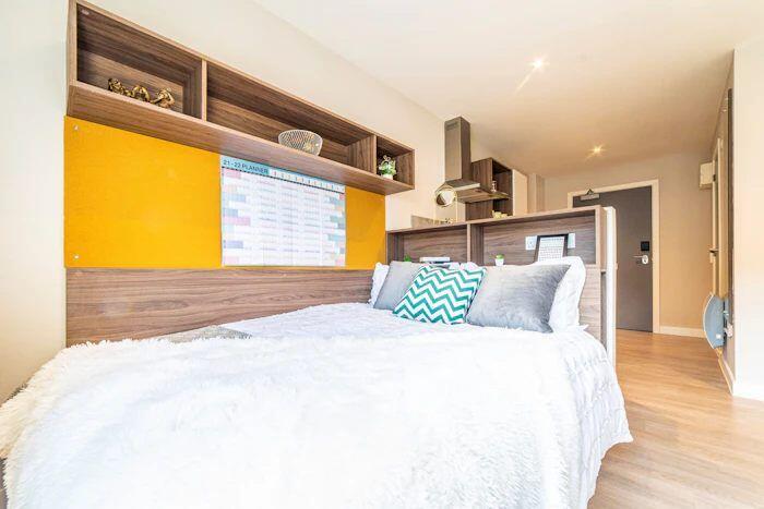 Main image of property: Calton Road