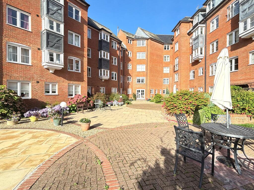 Main image of property: Westgate Street, Castlemeads Court, GL1