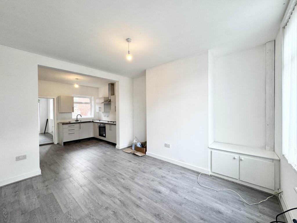 House in St Helens, Liverpool City Region - View 3