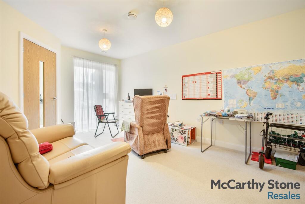 Apartment in Hereford - View 5