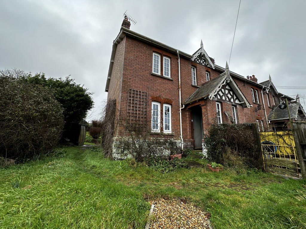 Main image of property: 1 Uppincott Cottages, Shobrooke, Crediton, Devon, EX17