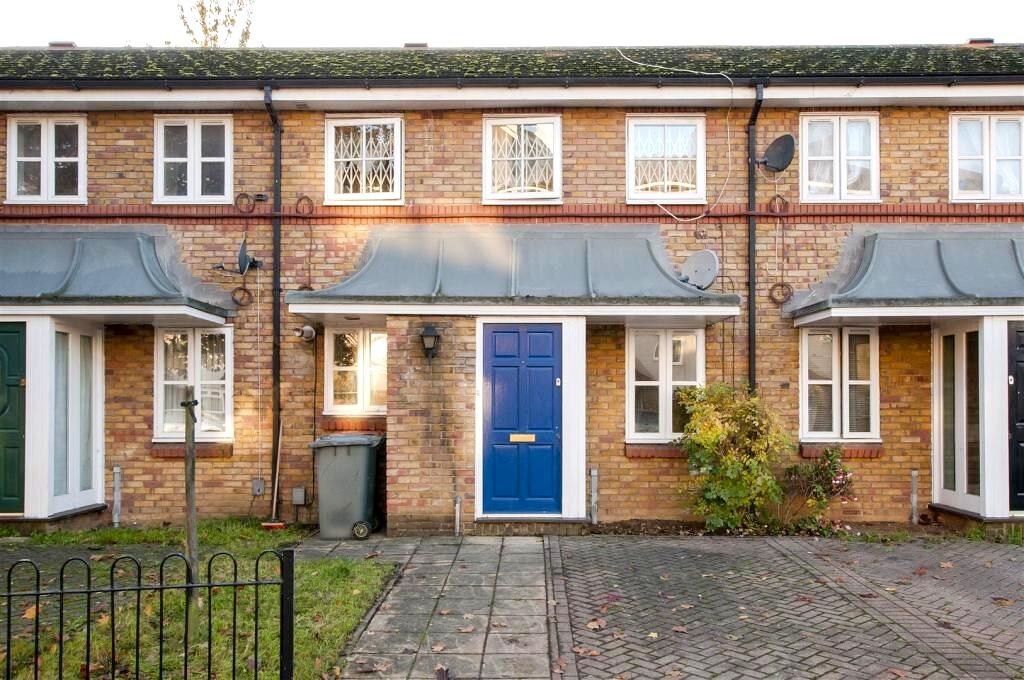 Main image of property: Freemasons Road, London, E16 3PA