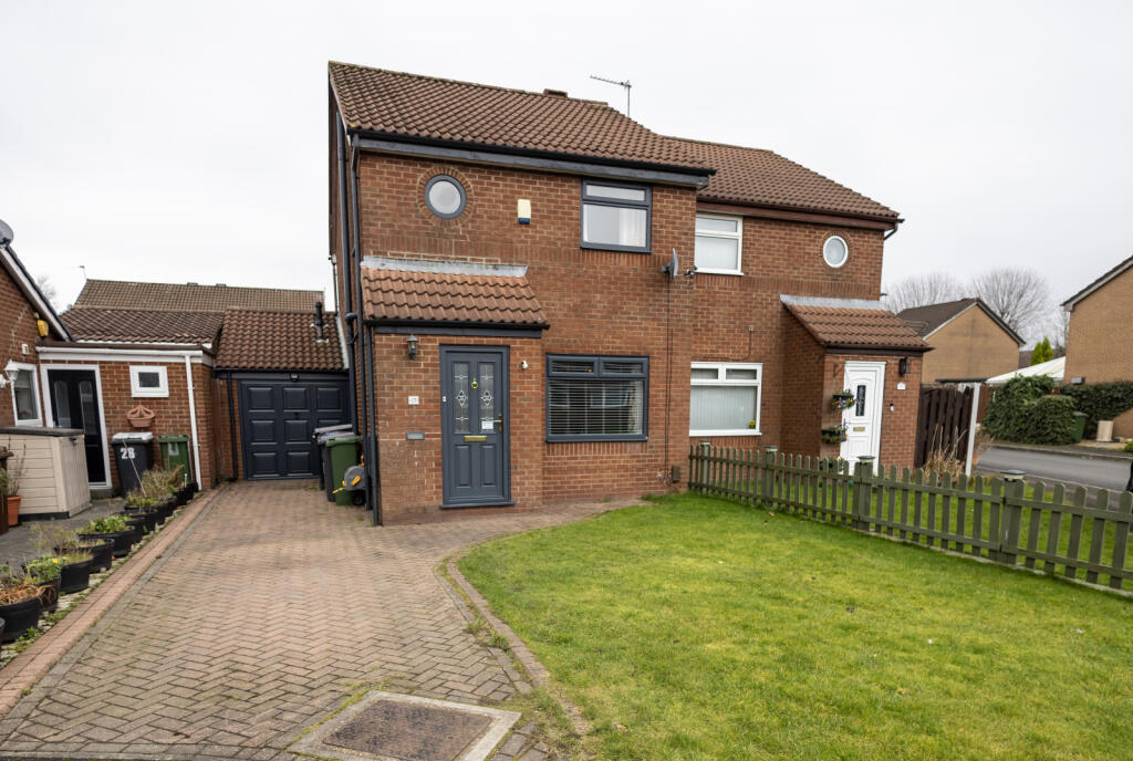 Main image of property: The Hawthorns, Audenshaw, M34 5LU