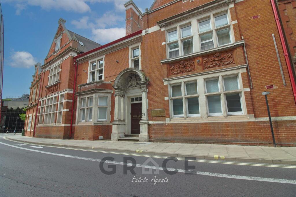 Main image of property: 38, Museum Street, Ipswich