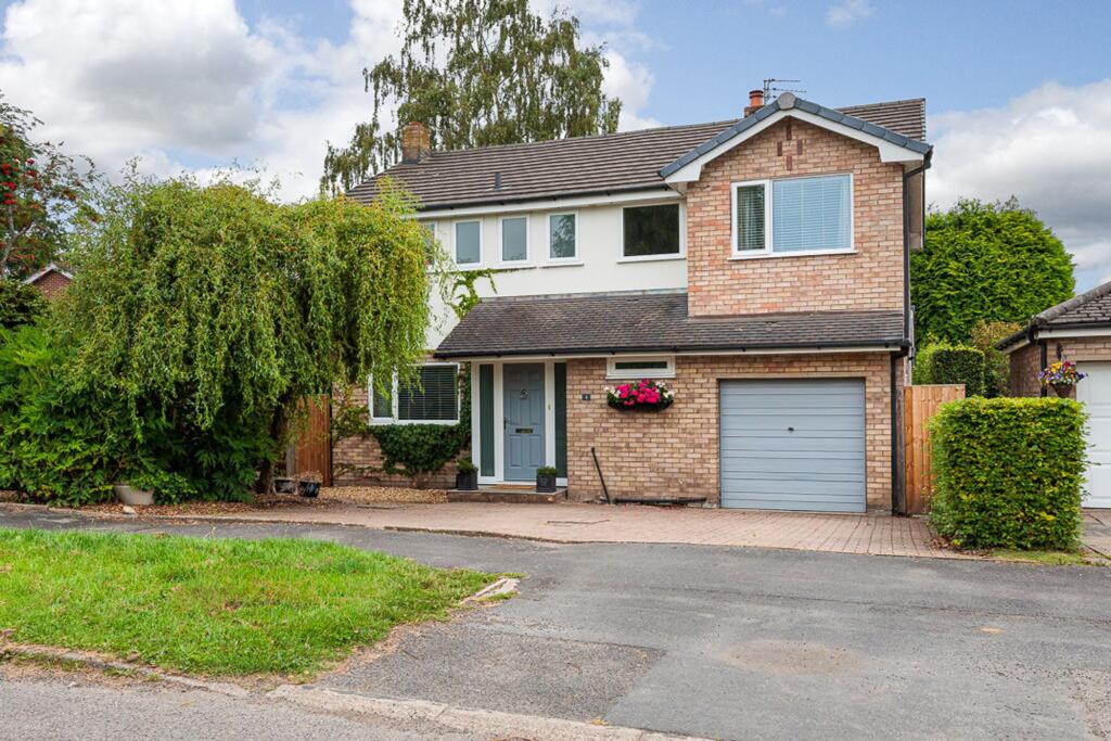 Main image of property: Ashworth Park, Knutsford, WA16