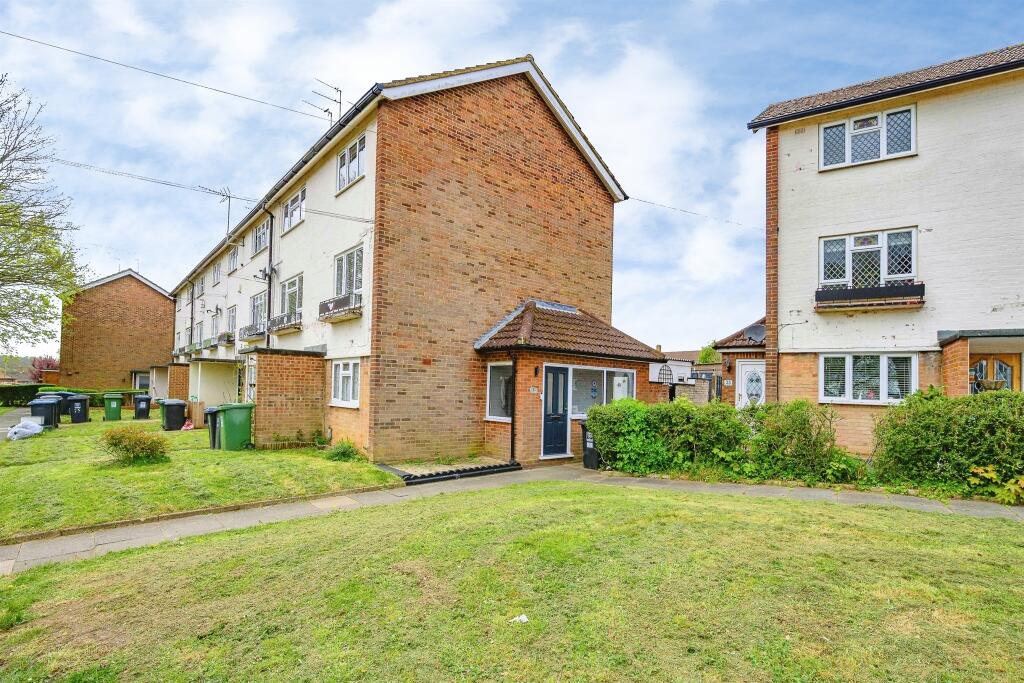 Main image of property: School Row, Hemel Hempstead