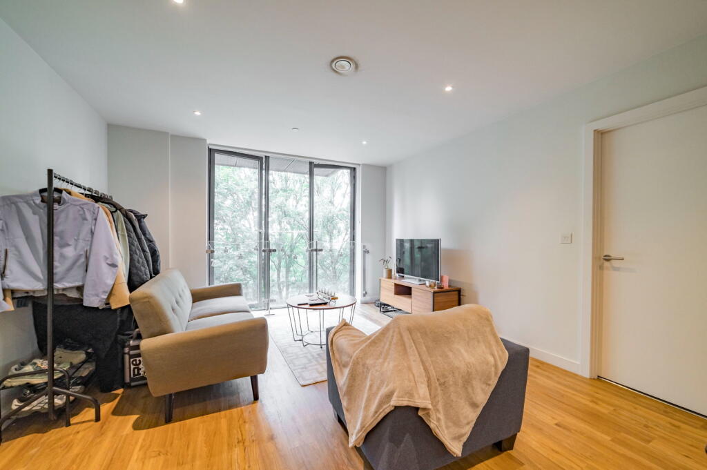 Apartment in Manchester - View 3