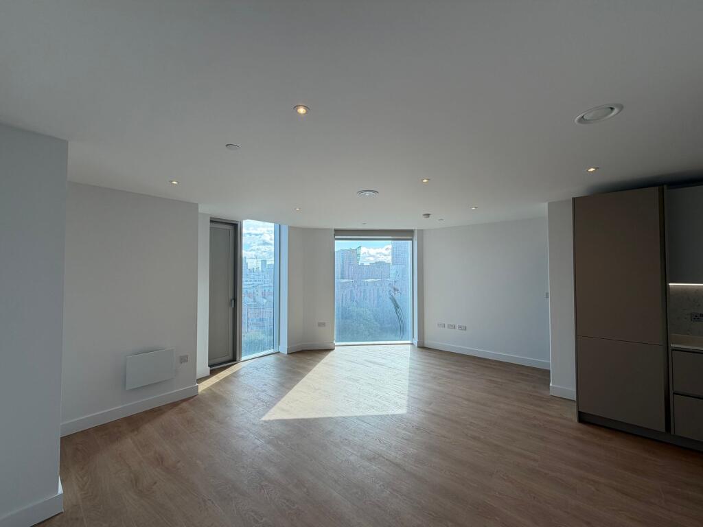 Main image of property: 150 Dantzic Street, Manchester, M4