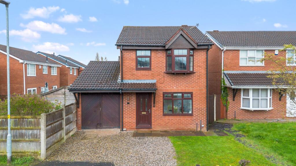 Main image of property: Oban Grove, Fearnhead, WA2