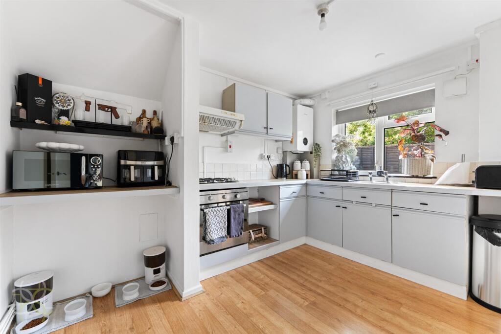 Apartment in Wychavon, Broadway - View 5